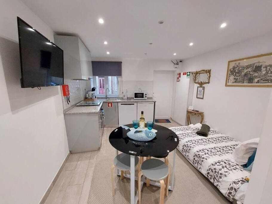 Villa Alto Da Lapa Luxury House Free 1 Parking Place *